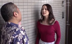 Gài bẫy trừng trị người phụ nữ nhà bên quá mức ngang ngược Gài bẫy trừng trị người phụ nữ nhà bên quá mức ngang ngược